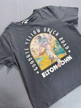 H&M Elton John "Goodbye Yellow Brick Road" 100% Cotton Cropped Size M